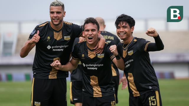 Foto: Egy Maulana Vikri Langsung Cetak Gol di Laga Debut BRI Liga 1, Dewa United Ditahan Imbang Madura United