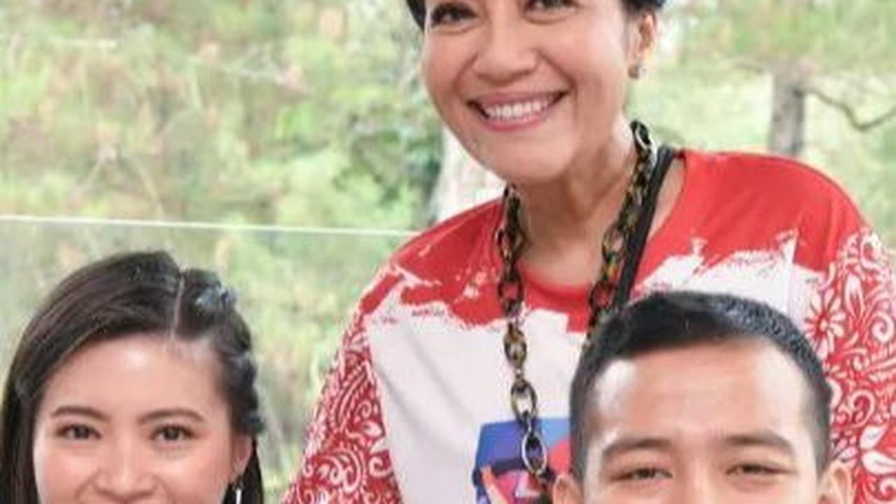 Momen Putri Mantan Panglima TNI Main ke Rumah Kekasih, Sudah Akrab Banget sama Calon Mertua Eks Kasau