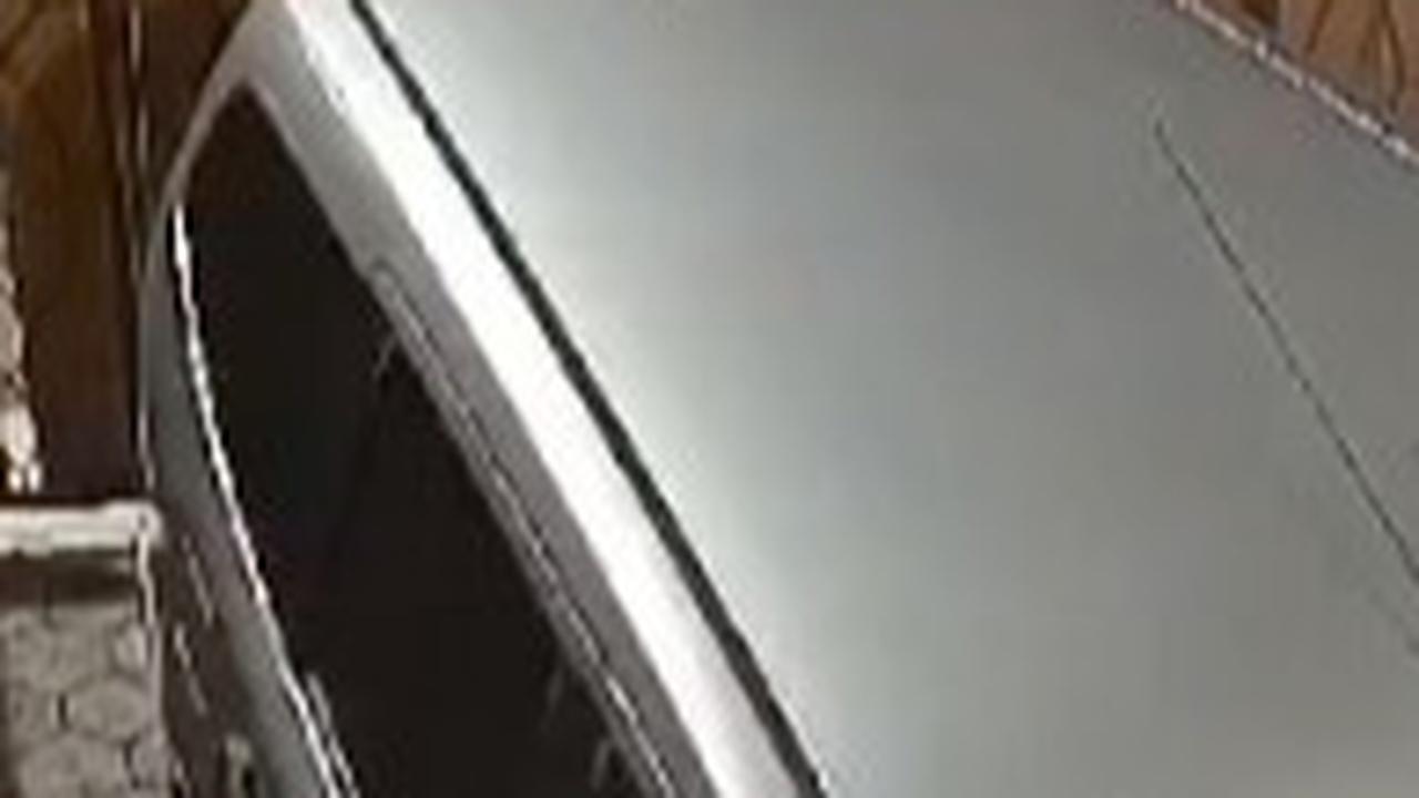 Pria Bobol Rumah Curi Laptop, Saat Dilacak sedang Makan Sate, Barang Ketemu tapi Maling Auto Kabur