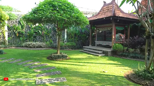 Rumah Rieke Diah Pitaloka