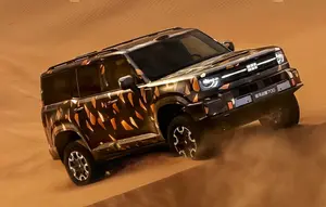 Ini SUV Pertama Geely yang Adopsi Teknologi Off-Road Berbasis AI