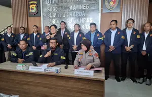 Cara Komplotan Pencuri Kabel Telkom Kelabui Warga