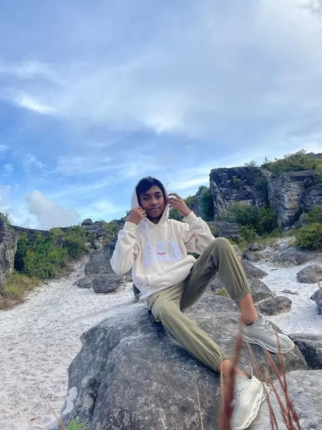 Potret Valdo Remaja yang Disebut Mirip dengan Betrand Peto. (Sumber: Instagram/stevaldoraymon)