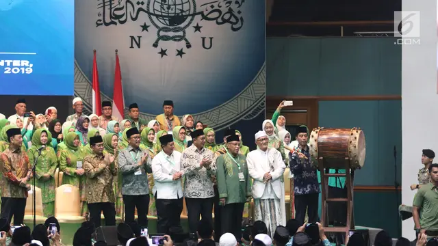 Pukul Bedug, Jokowi Buka Harlah ke-93 NU
