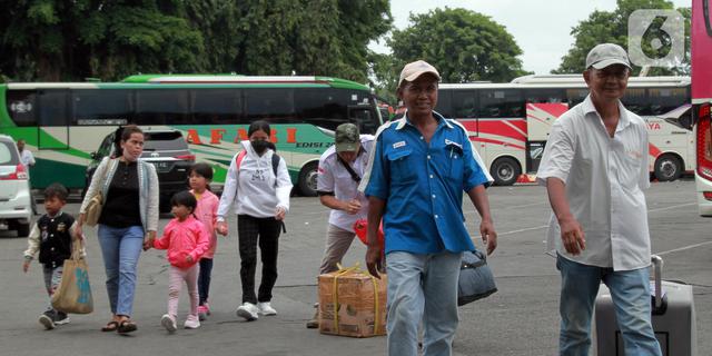Puncak Arus Mudik Nataru pada 24 Desember 2025