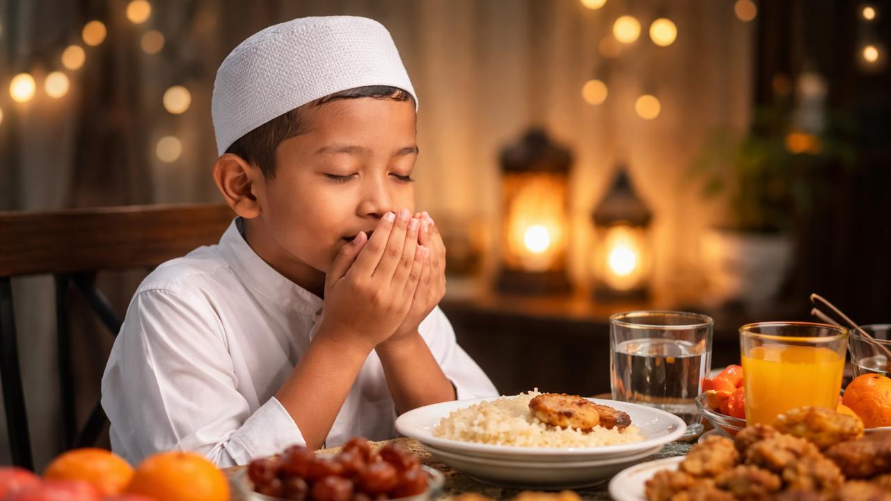 Ajarkan Puasa Ramadan pada Anak Perlu Bertahap dan Tanpa Tekanan
