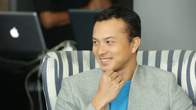 [Fimela] Nicholas Saputra