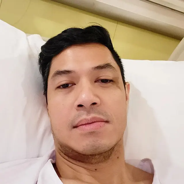 Dude Harlino baru saja jalani operasi amandel (Foto: Instagram/@dude2harlino)