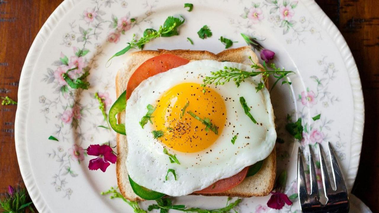 4. Telur