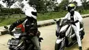 Sebesar apapun motornya, bakal nyerah kalau udah dicegat Revo Koperasi. (Source: facebook.com/ Semaras.Sia)