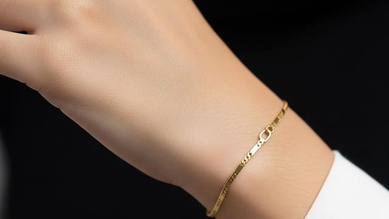 15 Rekomendasi Gelang Emas Elegan untuk Ibu Paruh Baya yang Timeless, Hadiah Spesial Hari Ibu