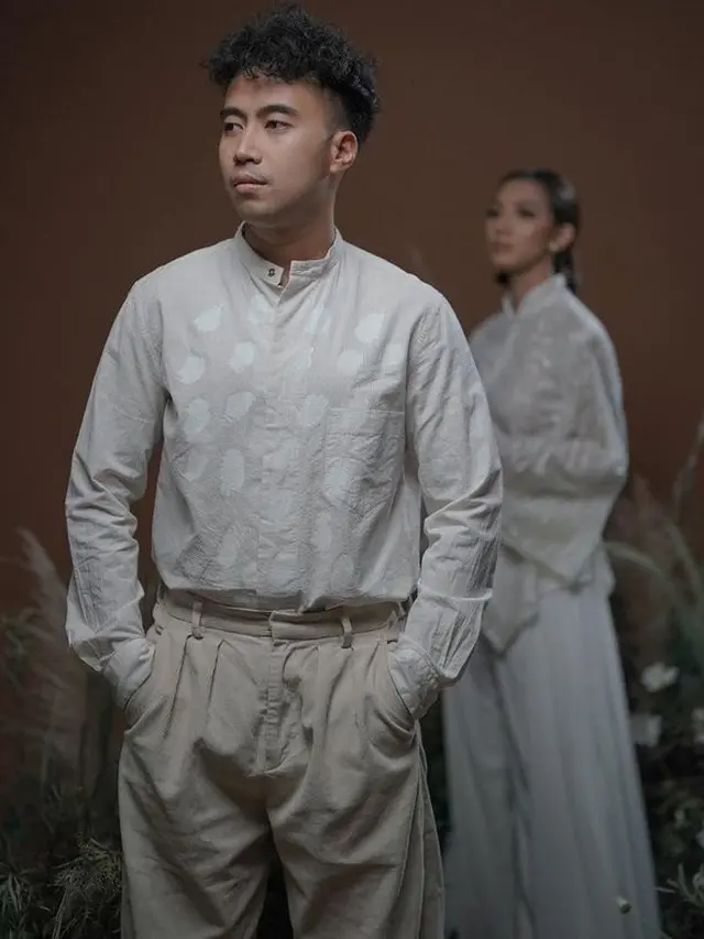 Pakai Kimono, Ini 6 Potret Terbaru Prewedding Vidi Aldiano dan Sheila Dara