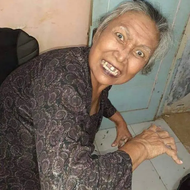 6 Potret Asriati, Sosok Pengisi Suara 'Mak Lampir' Misteri Gunung Merapi