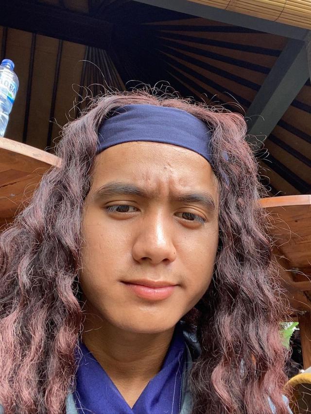 6 Potret Bowo Alpenliebe Main Sinetron Laga, Rambut Gondrongnya Bikin Pangling