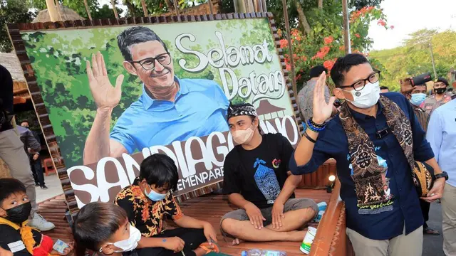 Sandiaga mendatangi desa wisata Sumberbulu Karanganyar. (Istimewa)