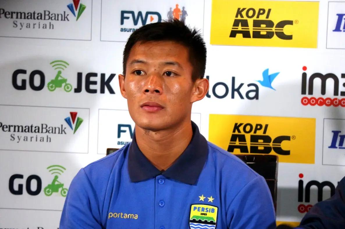 Bek Persib Henhen Herdiana (Liputan6.com/ Kukuh Saokani)