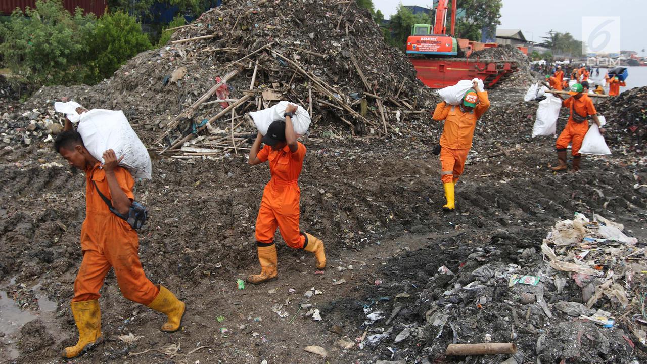 TPS Rawadas Dipenuhi Sampah Setinggi 4 Meter, DKI Janji Selesai dalam 2 Hari