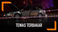 Seorang anak perempuan tewas setelah terbakar di mobil di New York Amerika Serikat. Polisi sempat membawanya ke rumah sakit namun nyawanya tidak bisa tertolong.