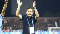 Pelatih Persikabo 1973, Djadjang Nurdjaman. (Nandang Permana/Bola.com)