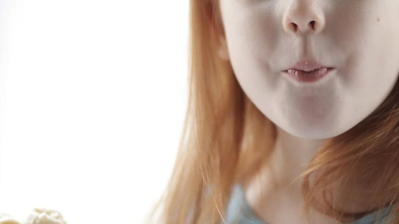 Tidak semua jenis pisang cocok untuk bayi. Beberapa jenis pisang yang aman dan bagus untuk MPASI bayi termasuk: