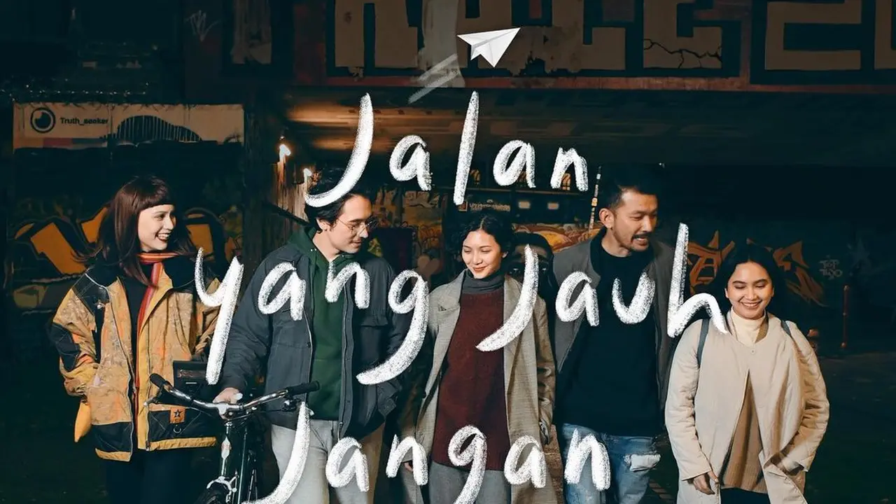 Poster film Jalan Yang Jauh Jangan Lupa Pulang. (Foto: Dok. Instagram @visinemaid)