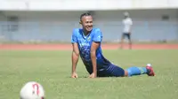 Mantan pemain Persikabo, Sansan Fauzi, tengah menjalani trial bersama Persib Bandung. (Bola.com/Erwin Snaz)