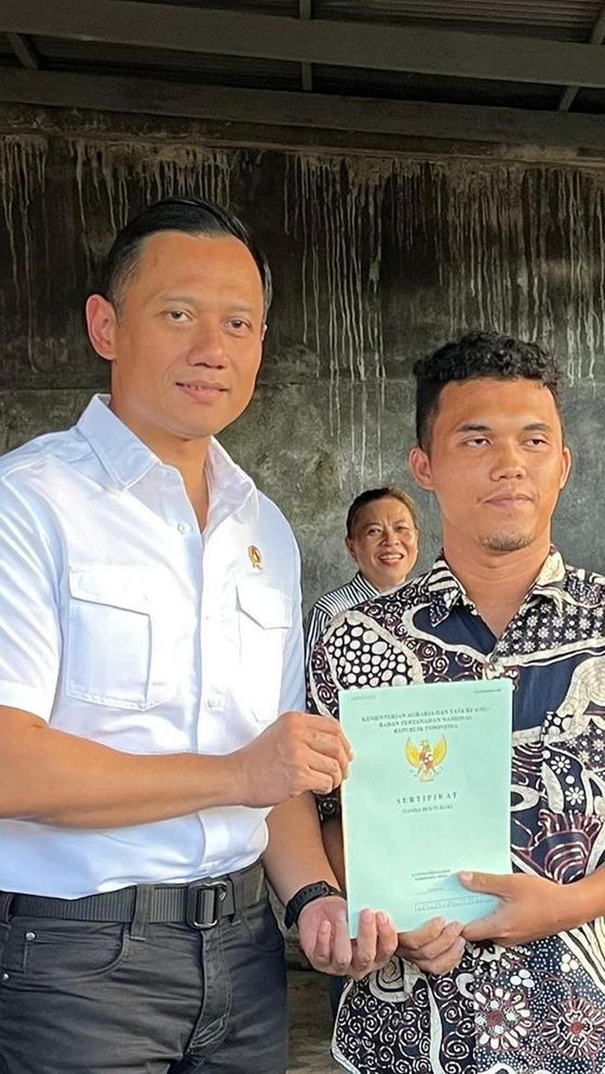 Momen blusukan tersebut dibagikan AHY dalam akun Instargam pribadinya @agusyudhoyono.