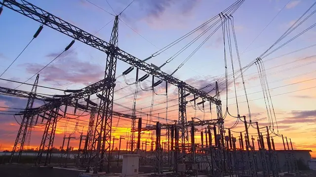 PLN UIP Jawa Bagian Barat berhasil menyelesaikan 27 proyek strategis nasional berupa infrastruktur ketenagalistrikan selama tahun 2022. (Dok PLN)