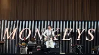 Arctic Monkeys saat tampil di TRNSMT festival, Glasgow (1/7/2018). (AFP/Andy Buchanan)