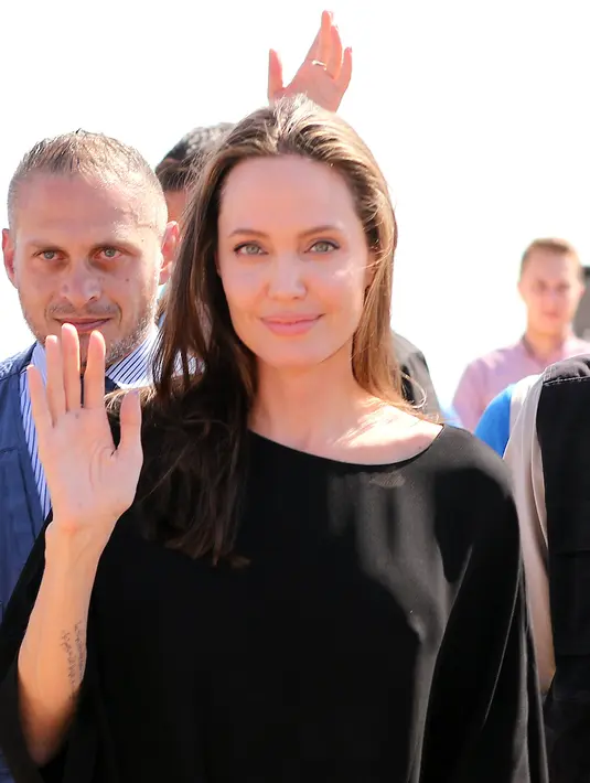 Perceraian Angelina Jolie dan Brad Pitt yang belum tahu akhirnya bagaimana, sepertinya akan tetap terus menjadi sorotan masyarakat. (AFP/Bintang.com) 