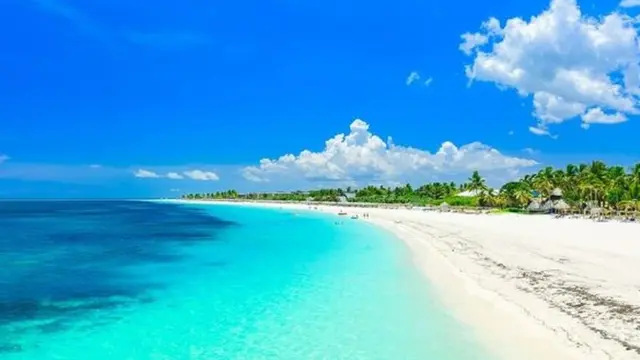6 Pantai Terpopuler di Instagram Tahun 2018, Indonesia?