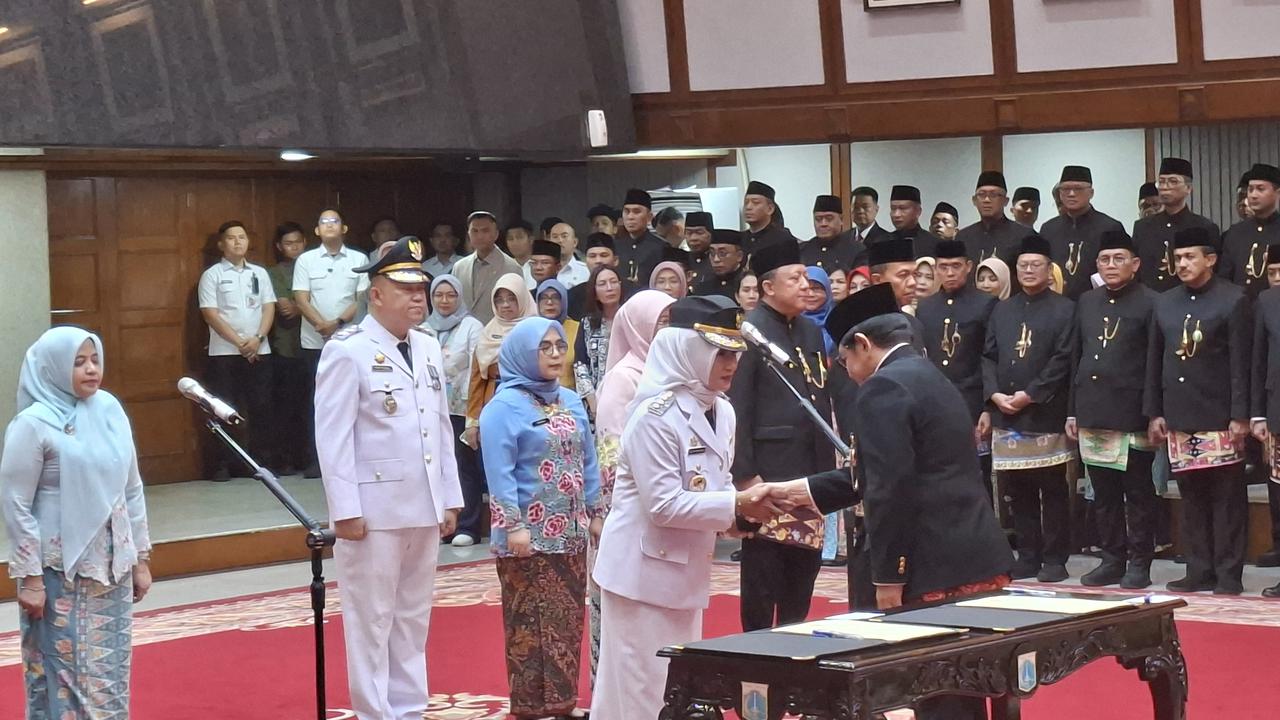 Pramono Anung Lantik Iin Mutmainnah, Jakarta Kembali Punya Wali Kota Perempuan Setelah 17 Tahun