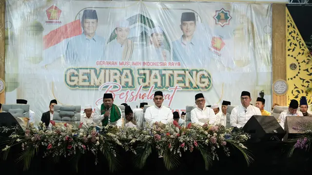 Organisasi sayap Partai Gerindra menggelar acara sholawat di Kabupaten Demak Jawa Tengah pada Kamis (16/11/2023).