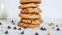 6 Peanut Butter Cookie Recipes: From Classic to Oatmeal Cookies