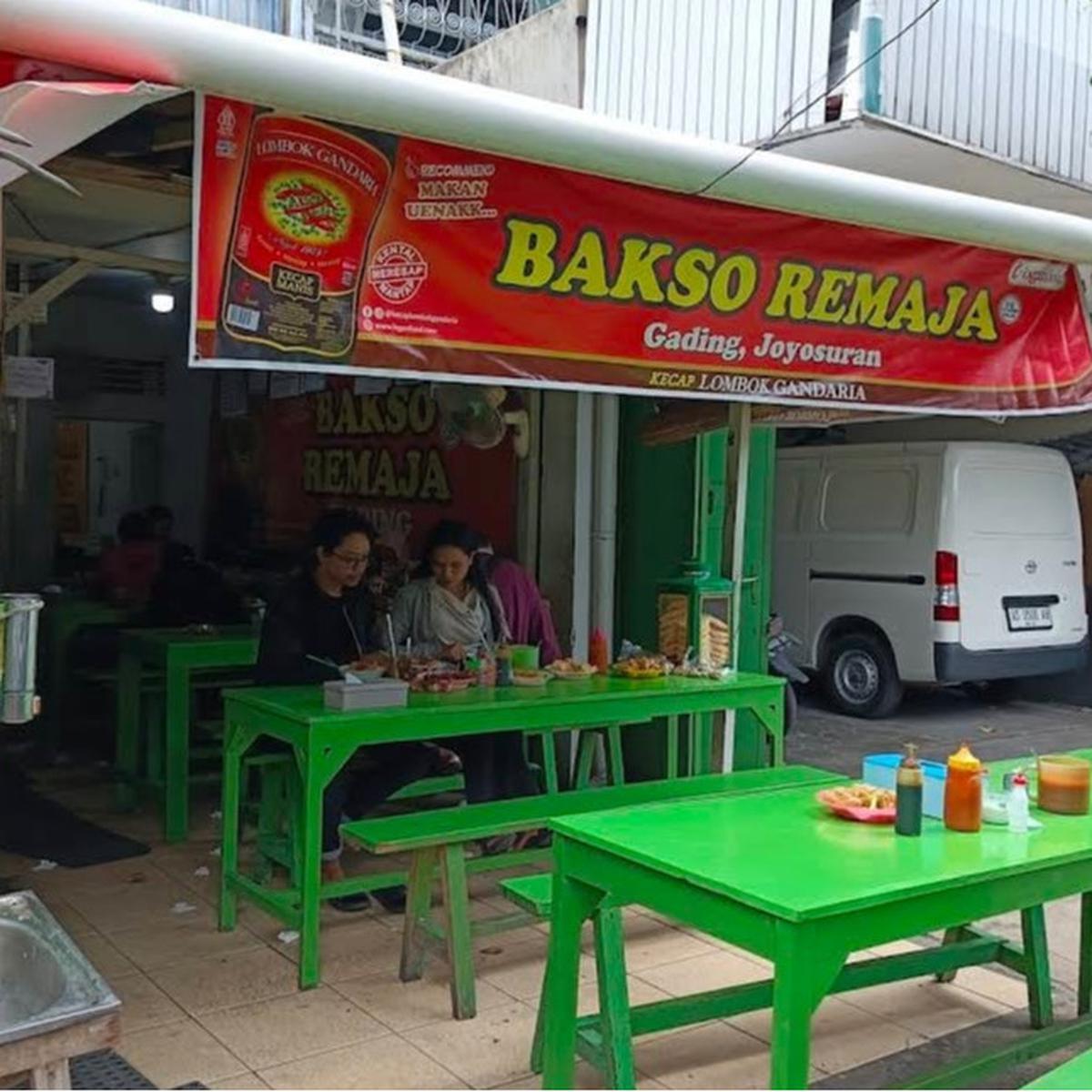 Satpol PP Tutup Warung Bakso Remaja Gading Solo