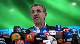 Ahmadinejad Bantah Laporan Mossad Berupaya Merekrutnya