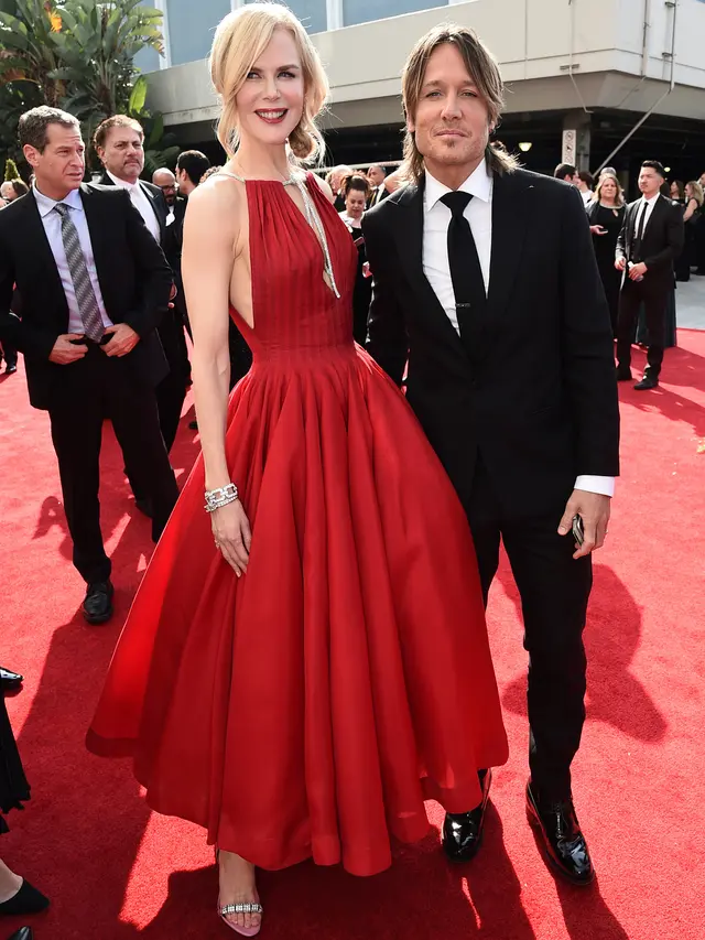 Nicole Kidman di Emmy Awards