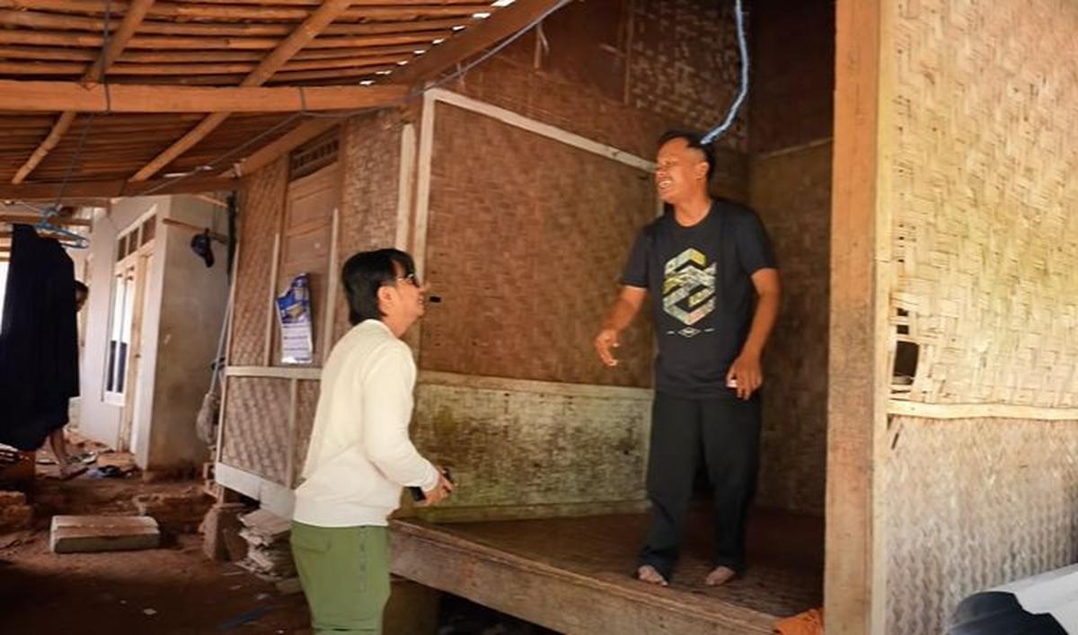 Saat didatangi, letak rentalan tersebut berada di sebuah perkampungan dan masuk ke dalam gang kecil.