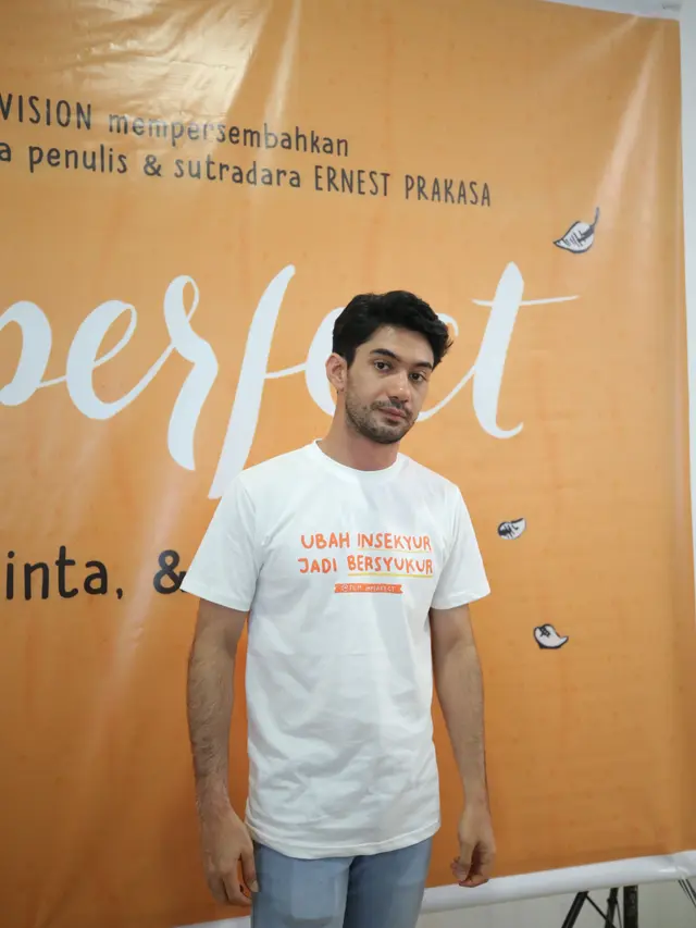 [Fimela] Reza Rahadian