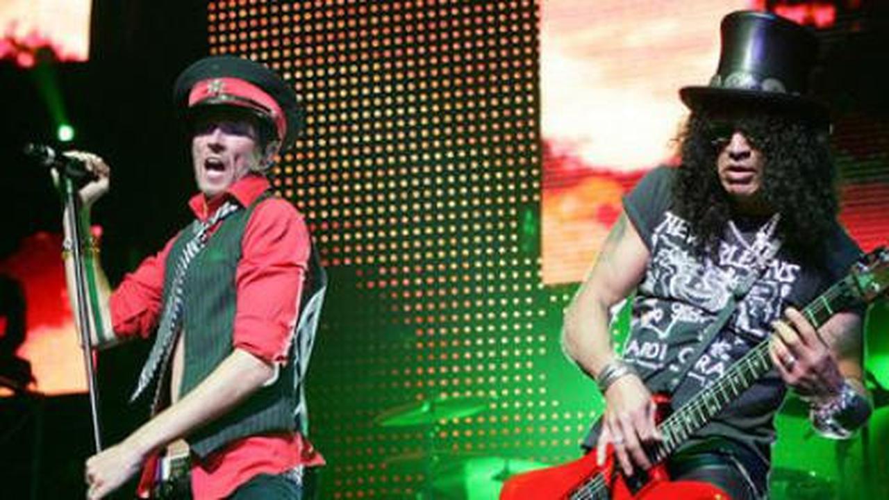 Slash: Scott Weiland dipecat dari Stone Temple Pilots