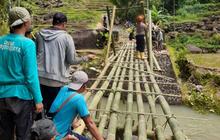 Pembangunan Jembatan Garut Putus di Pakenjeng Dimulai, Akses Warga Kembali Normal