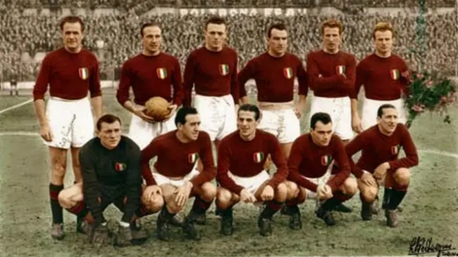 Tim sepak bola Il Grande Torino. (Sumber Wikimedia Commons)
