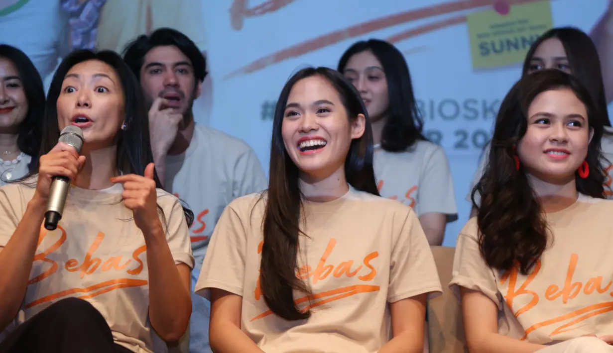 Sheryl Sheinafia saat di konfrensi pers screening Film Bebas di kawasan Senayan, Jakarta Pusat, Rabu (18/9/2019) (Daniel Kampua/Fimela.com)