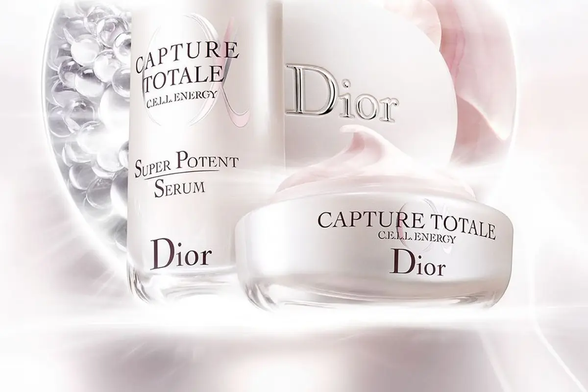 Teknologi Stem Cell Terangkum dalam Formula Skincare Premium