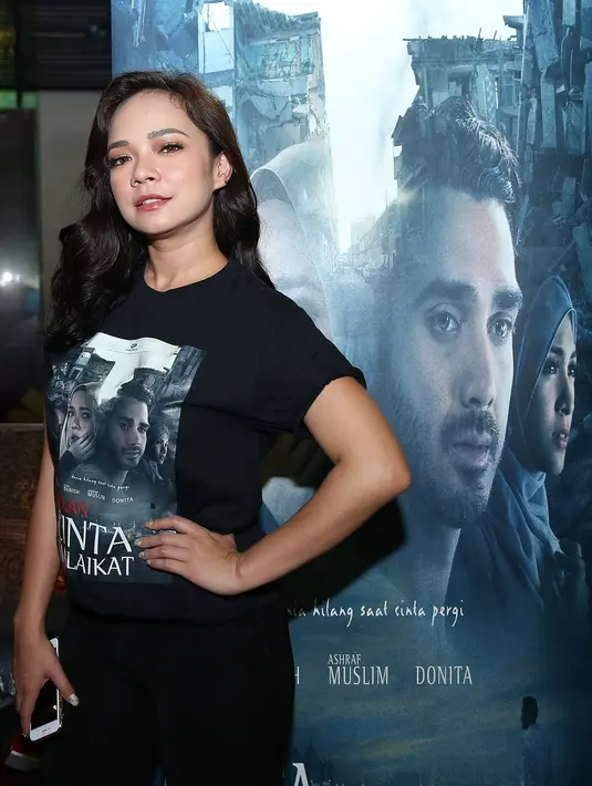 "‎Saya justru senang dapat tawaran di sini, karena ini tempat yang baru bagi saya," kata Nora Danish, di kawasan Epicentrum, Jakarta Selatan, Selasa (11/7/2017). (Bambang E. Ros/Bintang.com)