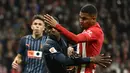 <p>Bermain agresif sejak menit awal, Atletico Madrid menekan Valencia yang cuma diberikan 46 persen ball possesion. Atletico melepaskan total 12 attempts dengan delapan di antaranya mengarah ke gawang. (JAVIER SORIANO/AFP)</p>