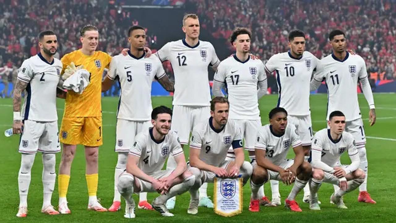 Inggris Dibungkam Senegal, Roy Keane Sebut Kyle Walker Pemalas