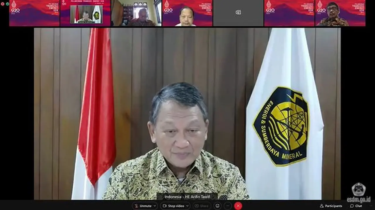 Menteri Energi dan Sumber Daya Mineral (ESDM) Arifin Tasrif saat meluncurkan Transisi Energi G20, Kamis (10/2/2022).