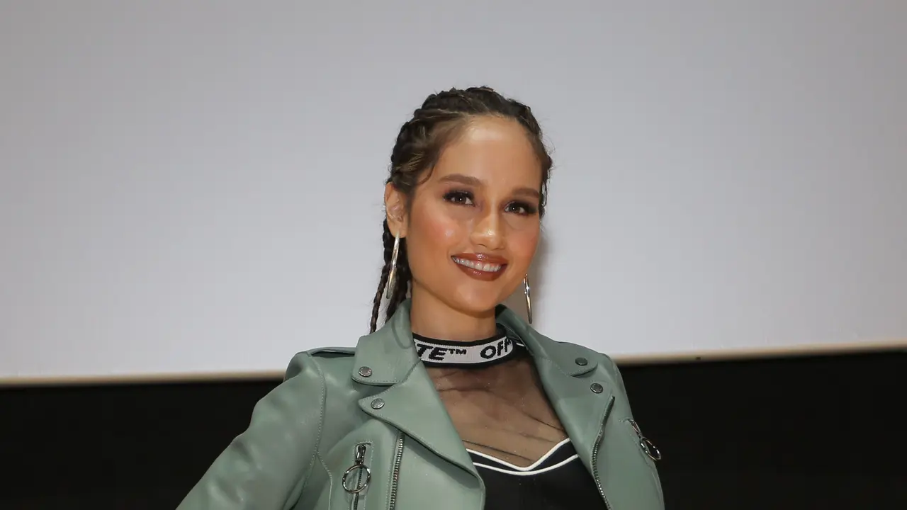 Cinta Laura