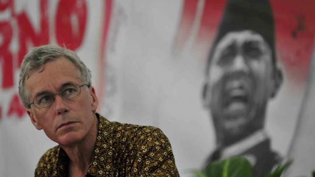 Buku "Bung Karno Dibunuh Tiga Kali" 